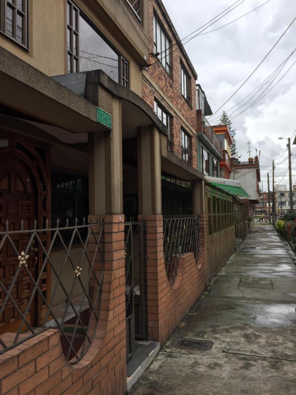 Ferienwohnung Casa Familiar Bogotá Exterior foto